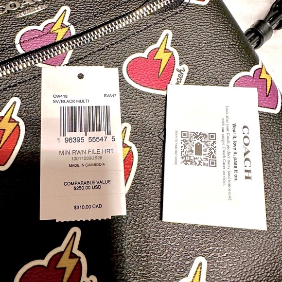 Coach Flying Heart Print Mini Rowen File bag black Crossbody 8.25x8.25x1.25 - Picture 8 of 9